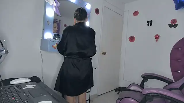 soffy rosses online show from 07-18-26, 02:16