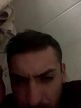 Snapshot of malek_xarx_ chatting on 09-09-25, 02:33 malek xarx online show from 09-09-25, 02:33