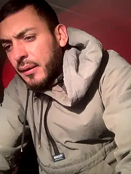 Snapshot of malek_xarx_ chatting on 10-10-25, 01:37 malek xarx online show from 10-10-25, 01:37