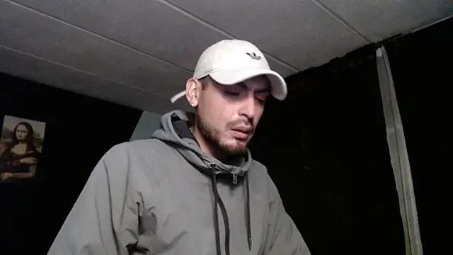 Snapshot of malek_xarx_ chatting on 10-19-25, 05:08 malek xarx online show from 10-19-25, 05:08