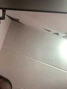 Snapshot of malek_xarx_ chatting on 10-22-25, 07:02 malek xarx online show from 10-22-25, 07:02