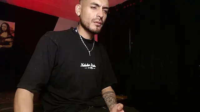 Snapshot of malek_xarx_ chatting on 10-24-25, 02:08 malek xarx online show from 10-24-25, 02:08