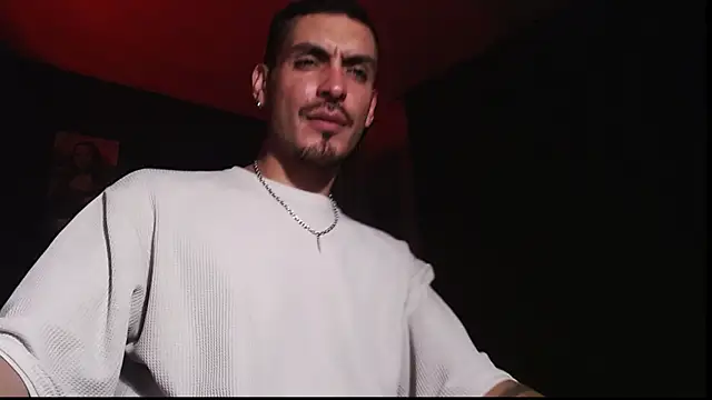 Snapshot of malek_xarx_ chatting on 11-20-25, 03:07 malek xarx online show from 11-20-25, 03:07