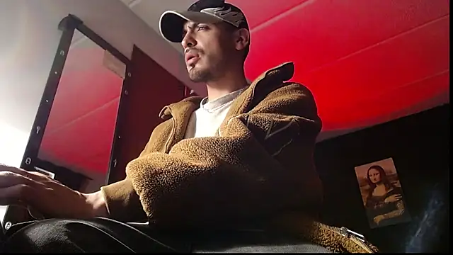 Snapshot of malek_xarx_ chatting on 11-25-25, 02:00 malek xarx online show from 11-25-25, 02:00