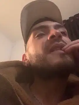 Snapshot of malek_xarx_ chatting on 02-05-26, 03:55 malek xarx online show from 02-05-26, 03:55