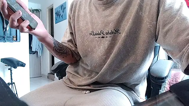 malek xarx  online show from 03-24-26, 04:23