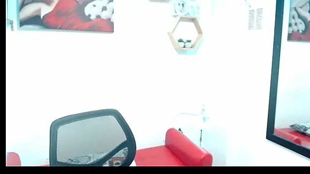 DIVAX MONSERRAT online show from 06-11-26, 05:11