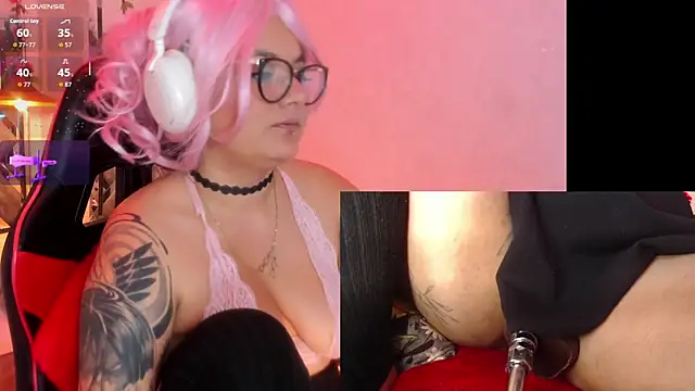 EternaAura online show from 09-19-25, 01:01