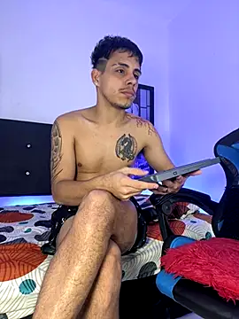 Luke Stone online show from 10-31-25, 09:27