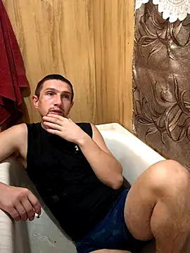 Snapshot of Alexilon chatting on 10-24-25, 04:14 Alexilon online show from 10-24-25, 04:14