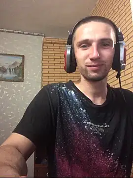 Snapshot of Alexilon chatting on 11-10-25, 12:37 Alexilon online show from 11-10-25, 12:37