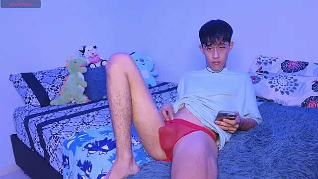 Snapshot of Danny_cute_05 chatting on 09-10-25, 03:28 Danny cute 05 online show from 09-10-25, 03:28
