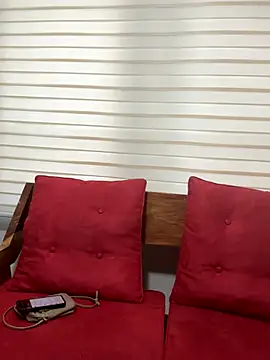 Snapshot of karysweetbeaury chatting on 09-18-25, 12:01 karysweetbeaury online show from 09-18-25, 12:01