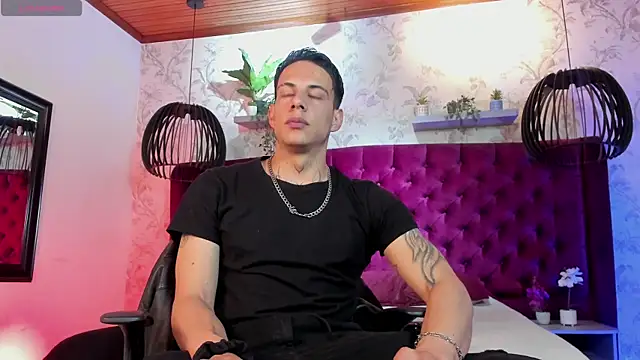 Dustin Sonne online show from 07-15-26, 03:34