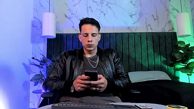 Dustin Sonne online show from 07-27-26, 03:24