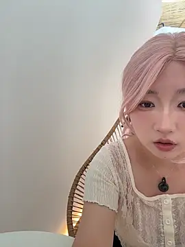 Snapshot of winter11 chatting on 09-10-25, 05:29 winter11 online show from 09-10-25, 05:29