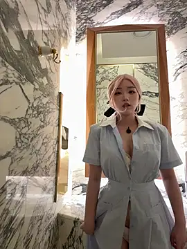 Snapshot of winter11 chatting on 09-13-25, 07:41 winter11 online show from 09-13-25, 07:41