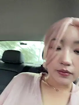 Snapshot of winter11 chatting on 09-27-25, 05:56 winter11 online show from 09-27-25, 05:56