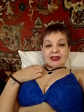 Rose60301 online show from 11-30-25, 09:41