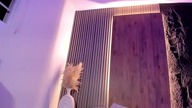 Snapshot of evelin_lopezz chatting on 10-29-25, 02:25 evelin lopezz online show from 10-29-25, 02:25