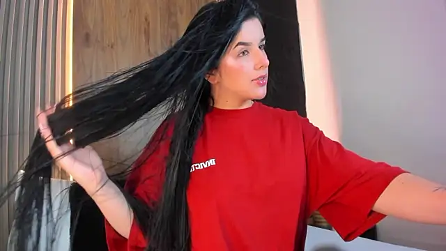 Snapshot of evelin_lopezz chatting on 02-18-26, 02:18 evelin lopezz online show from 02-18-26, 02:18