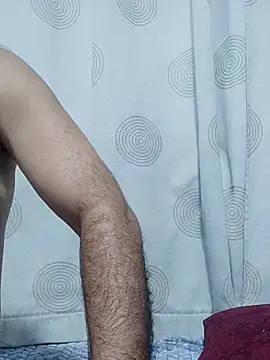 Snapshot of linakhalifa chatting on 09-17-25, 06:04 linakhalifa online show from 09-17-25, 06:04