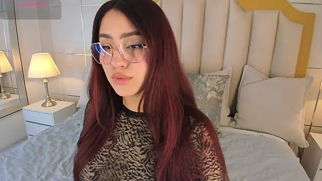 MaddieParker online show from 11-30-25, 08:35