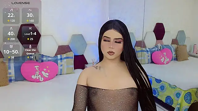 kushina uzumaki75 online show from 10-29-25, 04:04