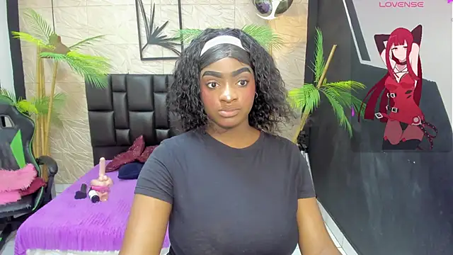 Snapshot of alana_bonny chatting on 07-26-26, 02:02 alana bonny online show from 07-26-26, 02:02