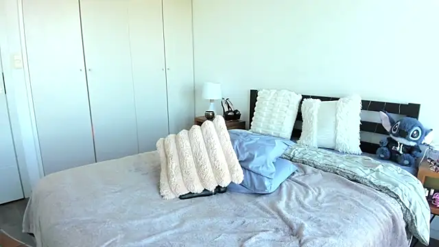 FantasticSonya online show from 03-25-26, 03:40