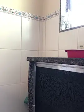 Snapshot of MusaAyla chatting on 11-22-25, 12:37 MusaAyla online show from 11-22-25, 12:37