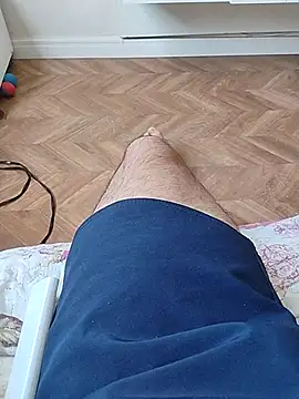 Snapshot of LeoMaduroSP chatting on 09-10-25, 03:23 LeoMaduroSP online show from 09-10-25, 03:23