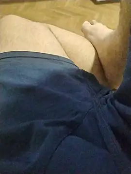 Snapshot of LeoMaduroSP chatting on 12-02-25, 10:49 LeoMaduroSP online show from 12-02-25, 10:49