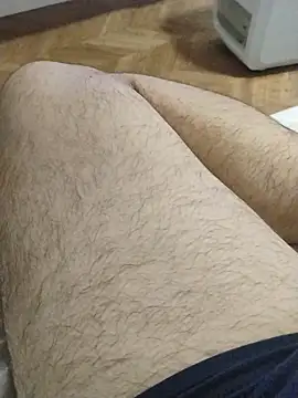 Snapshot of LeoMaduroSP chatting on 12-21-25, 11:56 LeoMaduroSP online show from 12-21-25, 11:56