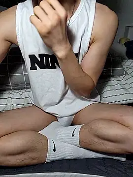 Snapshot of icejuljulju chatting on 01-19-26, 01:37 icejuljulju online show from 01-19-26, 01:37