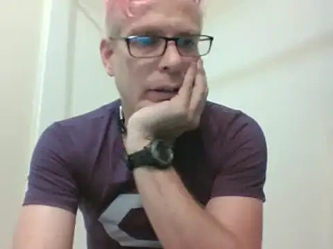 Snapshot of nerdy6 chatting on 09-10-25, 02:55 nerdy6 online show from 09-10-25, 02:55