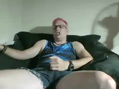 Snapshot of nerdy6 chatting on 09-14-25, 08:46 nerdy6 online show from 09-14-25, 08:46