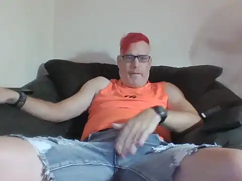 Snapshot of nerdy6 chatting on 10-11-25, 01:53 nerdy6 online show from 10-11-25, 01:53