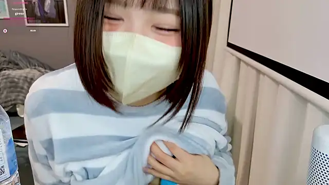 Snapshot of chii_chan_o0 chatting on 01-13-26, 09:14 chii chan o0 online show from 01-13-26, 09:14