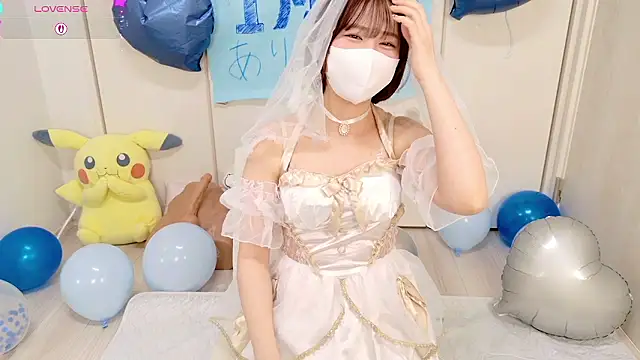 Snapshot of chii_chan_o0 chatting on 04-18-26, 10:19 chii chan o0 online show from 04-18-26, 10:19