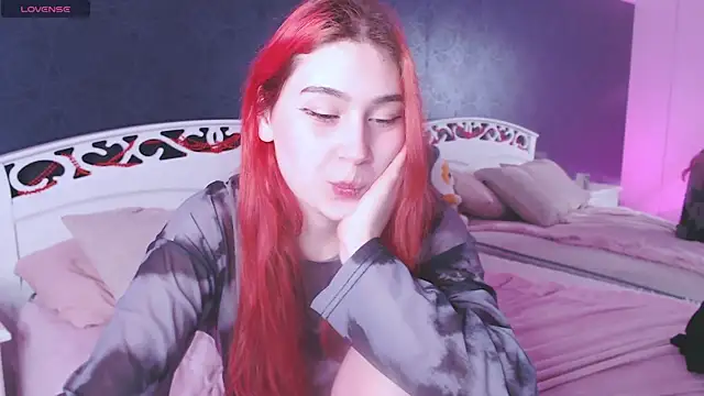 Snapshot of Lili_Luuu chatting on 01-16-26, 11:20 Lili Luuu online show from 01-16-26, 11:20