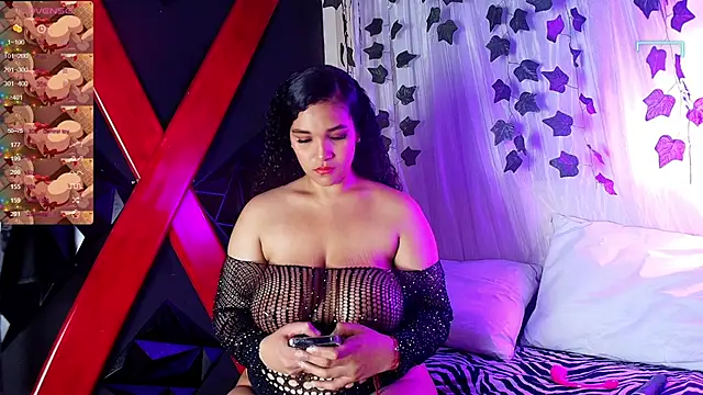 Snapshot of ivonne_diaz1 chatting on 12-02-25, 08:04 ivonne diaz1 online show from 12-02-25, 08:04