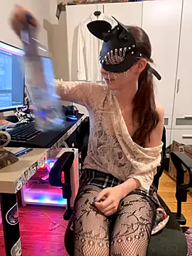 Snapshot of JackyNmD chatting on 10-17-25, 12:14 JackyNmD online show from 10-17-25, 12:14