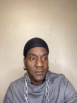 Snapshot of Kingdinyxxx chatting on 10-11-25, 07:23 Kingdinyxxx online show from 10-11-25, 07:23