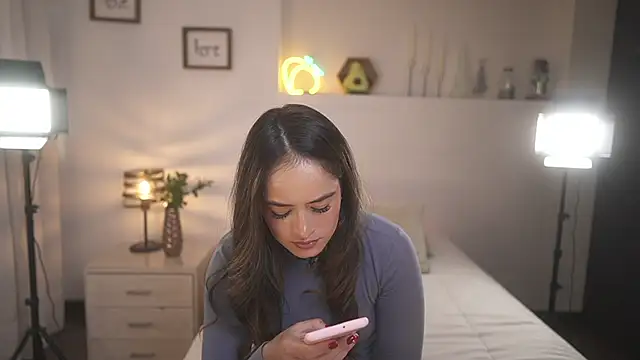 Snapshot of ximena_cortez_03 chatting on 09-09-25, 10:20 ximena cortez 03 online show from 09-09-25, 10:20