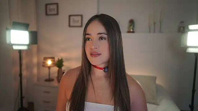 ximena cortez 03 online show from 04-25-26, 11:24