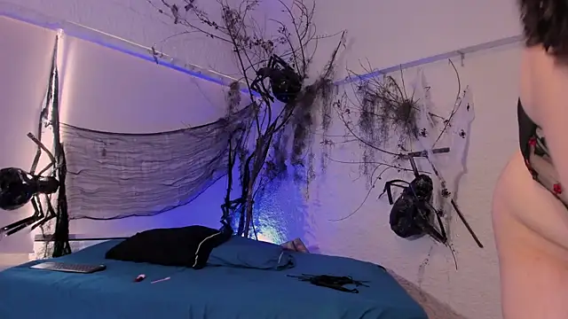 Snapshot of catleya_noire chatting on 11-04-25, 08:30 catleya noire online show from 11-04-25, 08:30