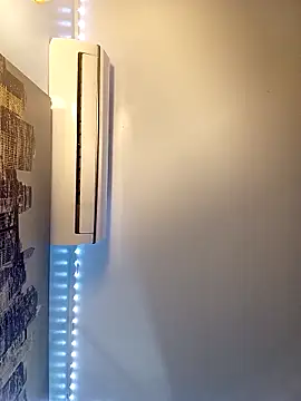 Snapshot of PrettyKittyMia chatting on 10-02-25, 05:53 PrettyKittyMia online show from 10-02-25, 05:53