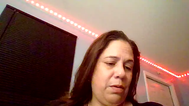 Snapshot of PrettyKittyMia chatting on 01-08-26, 05:21 PrettyKittyMia online show from 01-08-26, 05:21