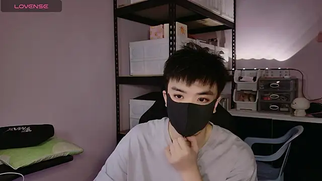 Snapshot of doggyman523 chatting on 11-19-25, 03:56 doggyman523 online show from 11-19-25, 03:56